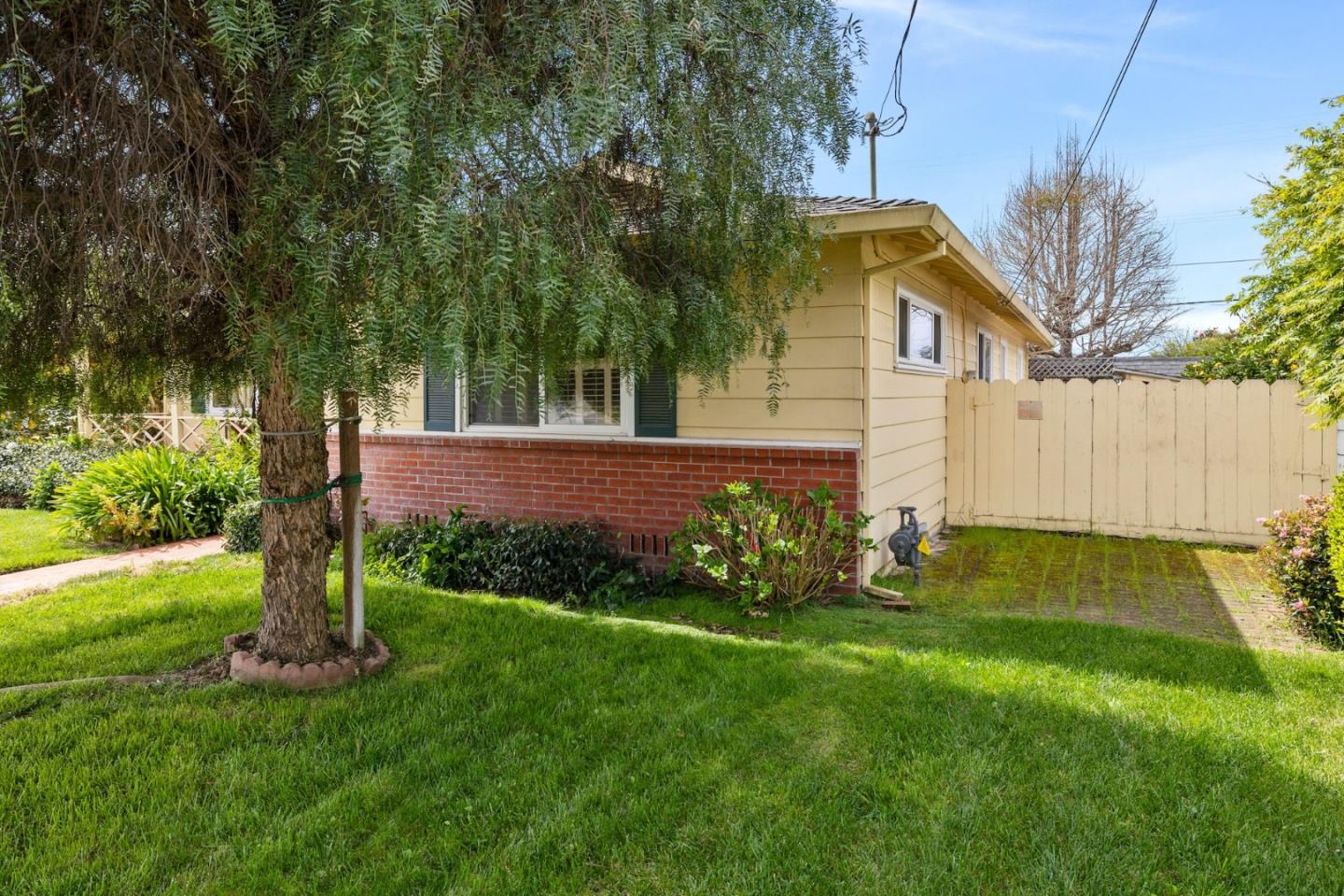 Detail Gallery Image 35 of 39 For 101 Bronson St, Watsonville,  CA 95076 - 3 Beds | 2 Baths