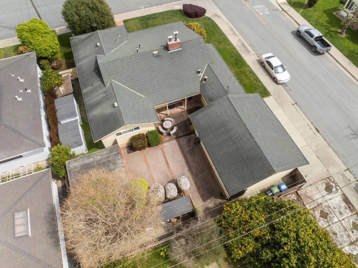 Detail Gallery Image 4 of 39 For 101 Bronson St, Watsonville,  CA 95076 - 3 Beds | 2 Baths