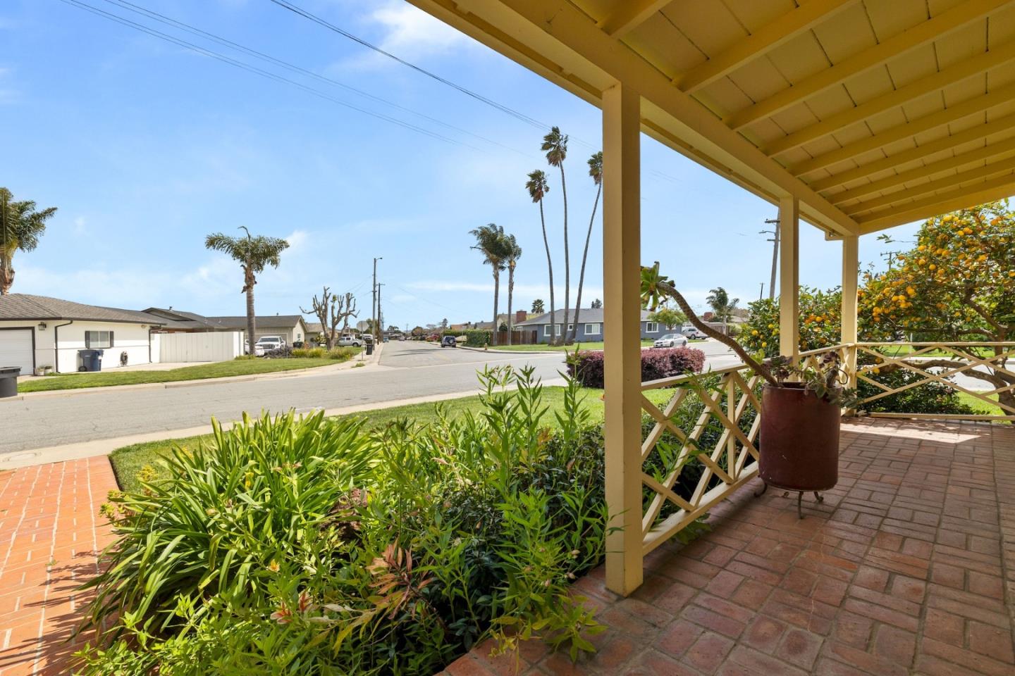 Detail Gallery Image 6 of 39 For 101 Bronson St, Watsonville,  CA 95076 - 3 Beds | 2 Baths
