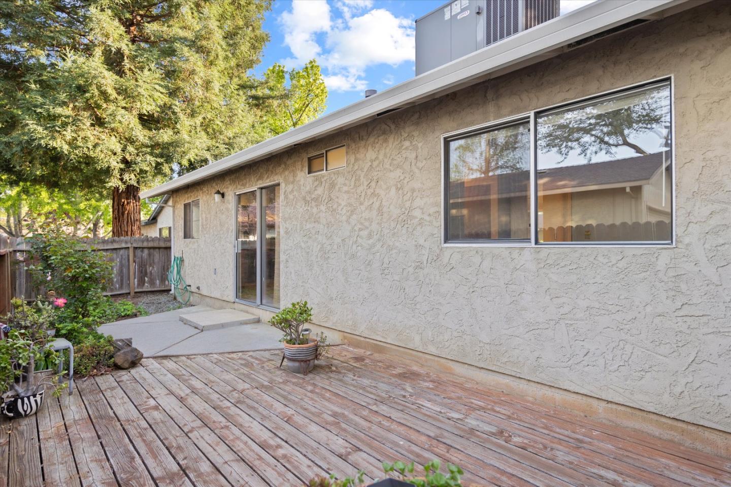 Detail Gallery Image 24 of 24 For 976 Jenooke Ln, Chico,  CA 95926 - 2 Beds | 2 Baths