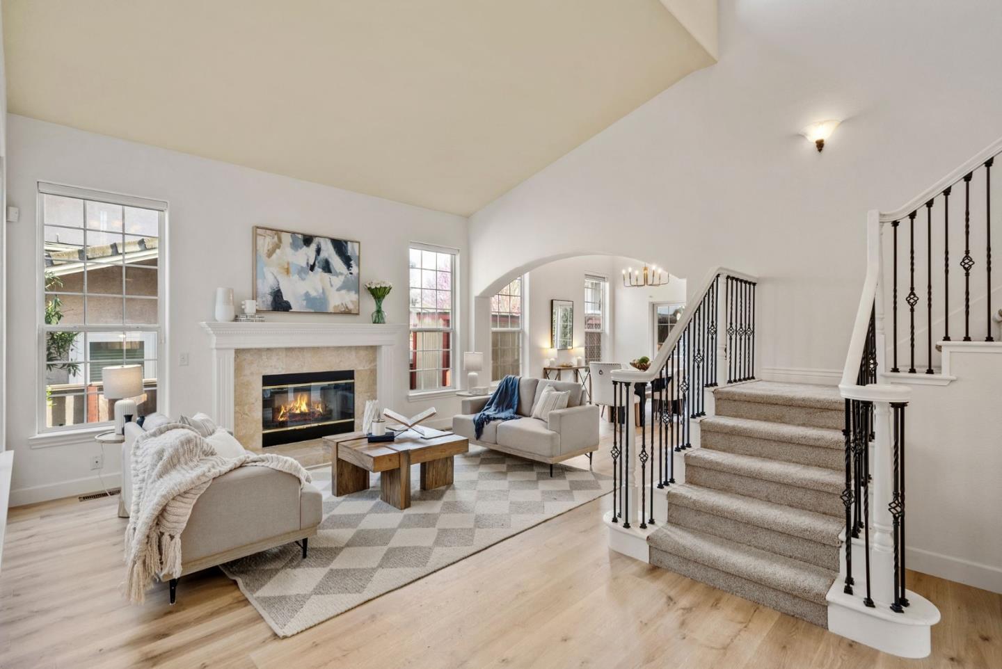 Detail Gallery Image 2 of 59 For 16453 Kings Canyon Ct, Morgan Hill,  CA 95037 - 5 Beds | 3 Baths