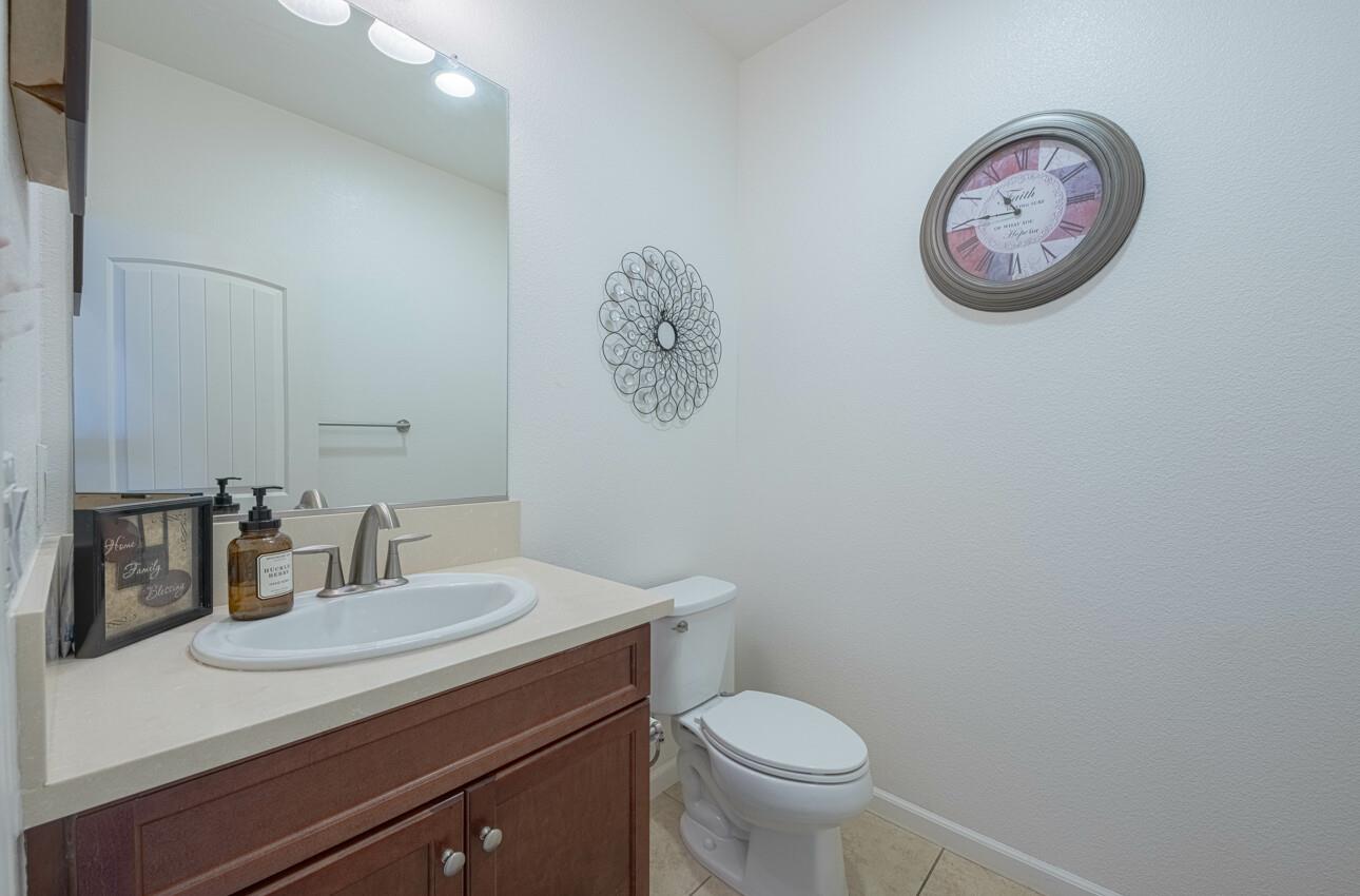 Detail Gallery Image 16 of 37 For 1141 San Gabriel, Soledad,  CA 93960 - 3 Beds | 2/1 Baths