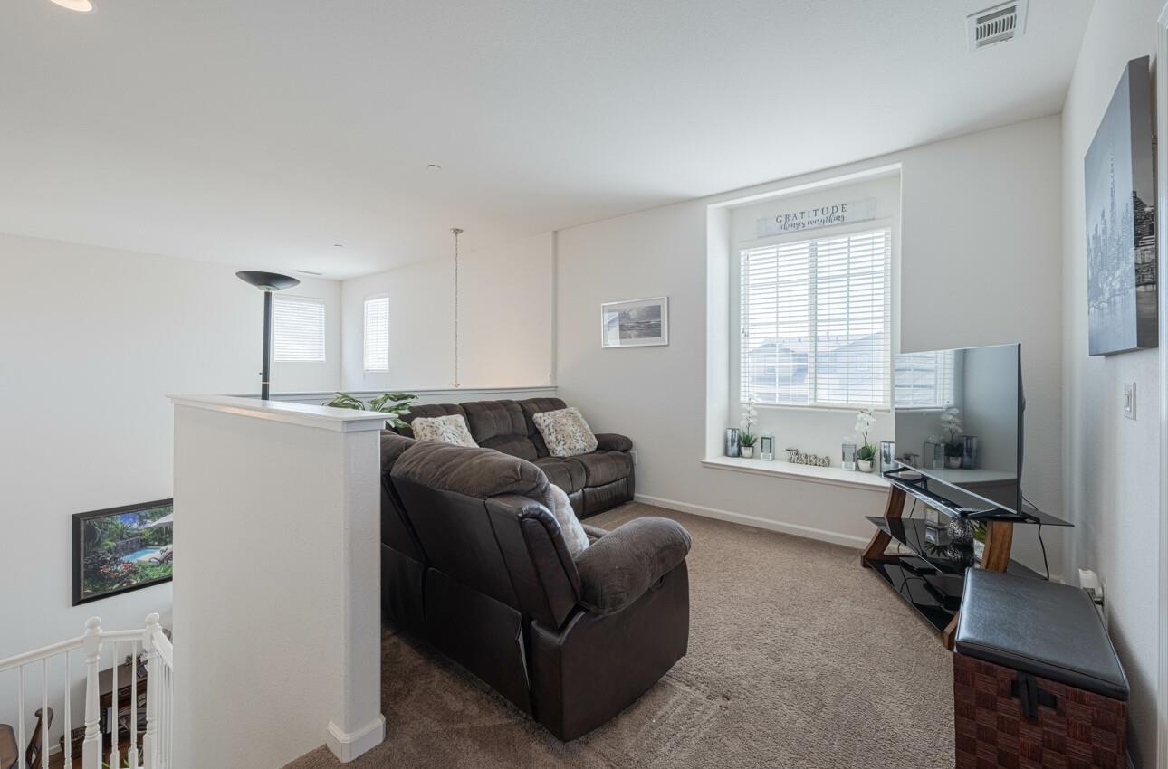 Detail Gallery Image 18 of 37 For 1141 San Gabriel, Soledad,  CA 93960 - 3 Beds | 2/1 Baths