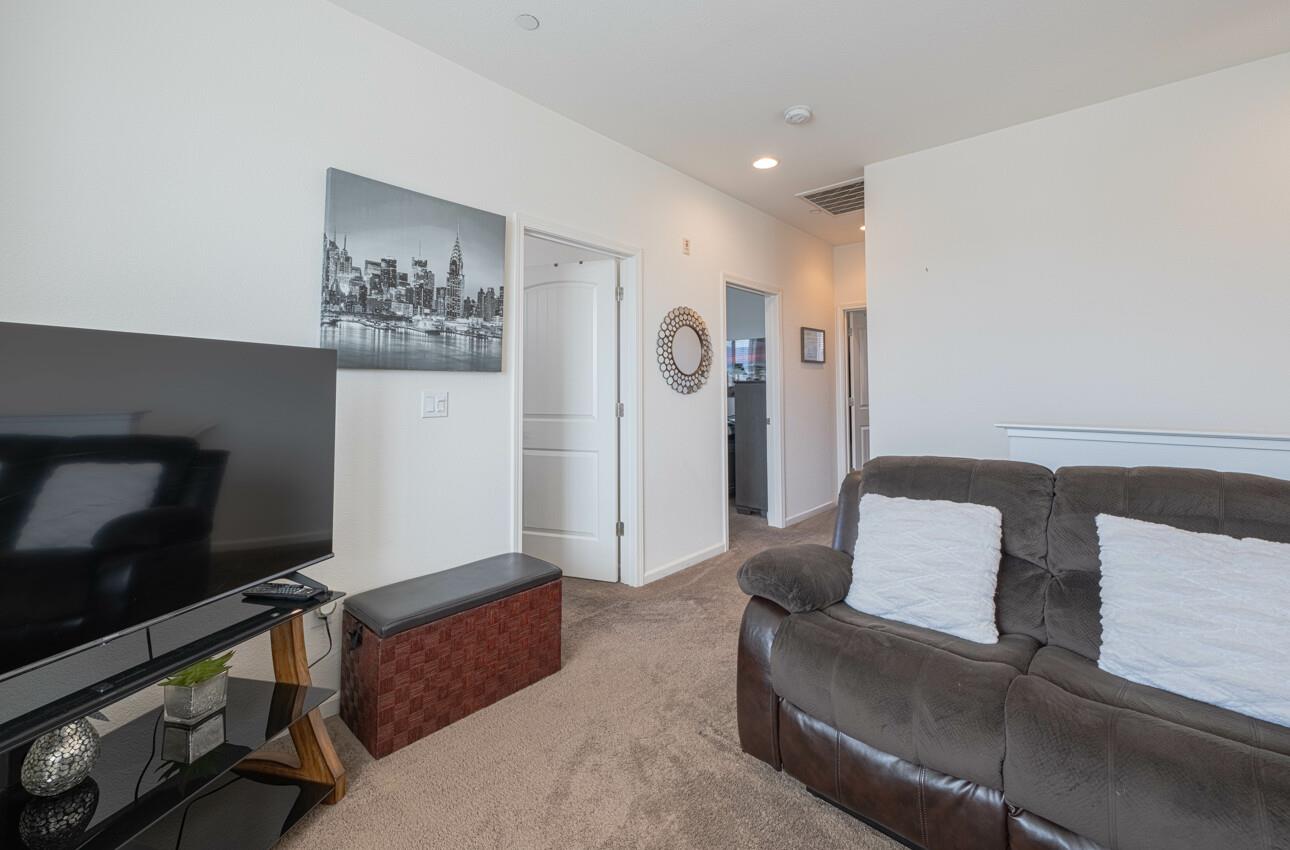 Detail Gallery Image 20 of 37 For 1141 San Gabriel, Soledad,  CA 93960 - 3 Beds | 2/1 Baths