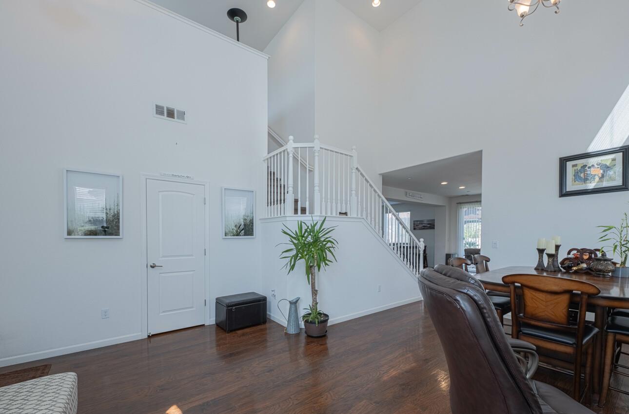 Detail Gallery Image 7 of 37 For 1141 San Gabriel, Soledad,  CA 93960 - 3 Beds | 2/1 Baths