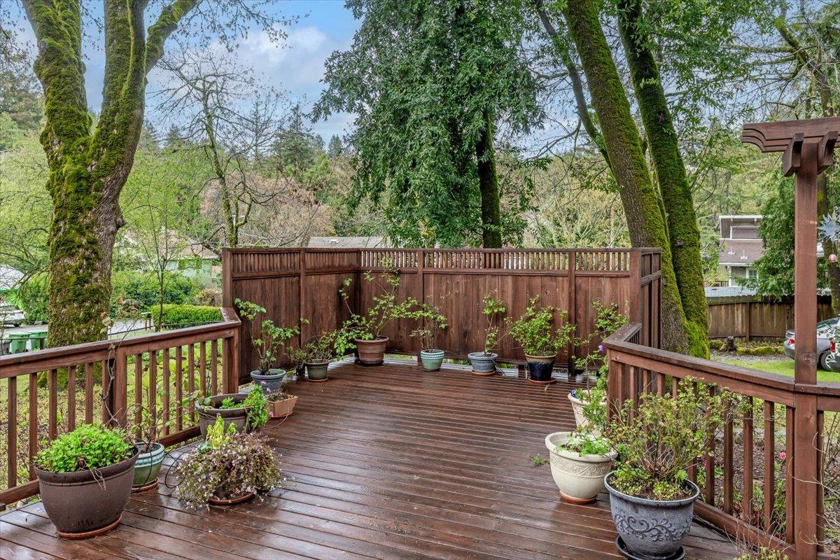 Detail Gallery Image 18 of 48 For 18125 Santa Ana Rd, Los Gatos,  CA 95033 - 3 Beds | 2 Baths