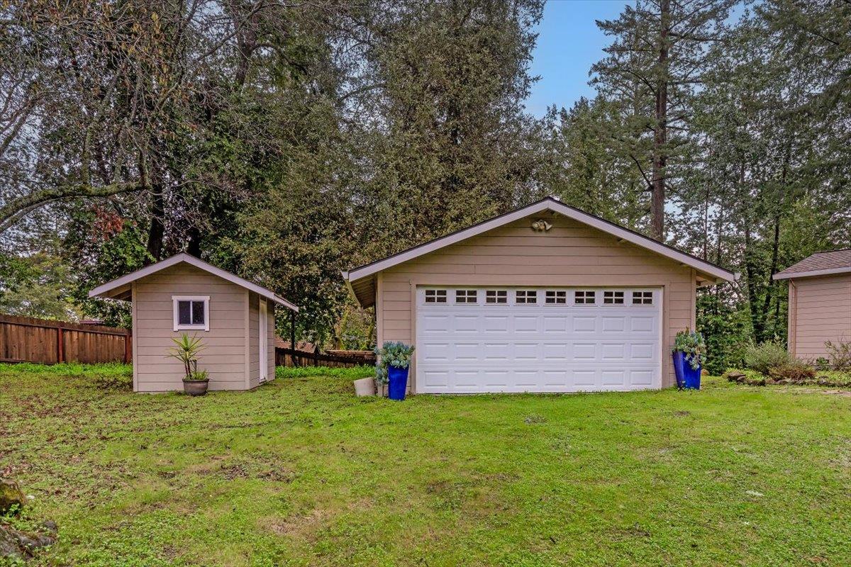 Detail Gallery Image 24 of 48 For 18125 Santa Ana Rd, Los Gatos,  CA 95033 - 3 Beds | 2 Baths