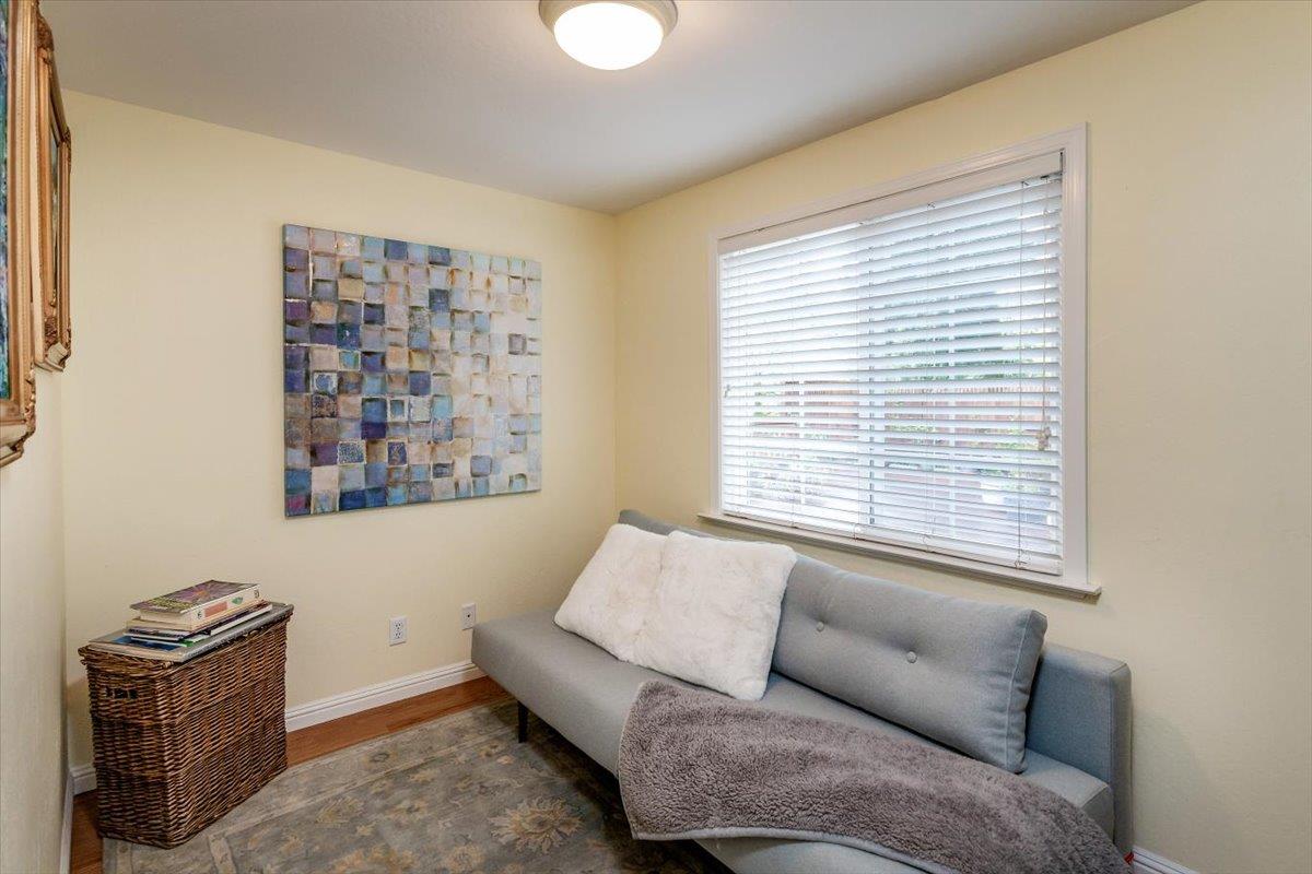 Detail Gallery Image 9 of 48 For 18125 Santa Ana Rd, Los Gatos,  CA 95033 - 3 Beds | 2 Baths