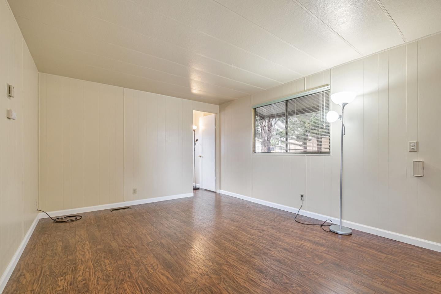 Detail Gallery Image 7 of 25 For 6011 Scotts Valley Dr #6,  Scotts Valley,  CA 95066 - 2 Beds | 1/1 Baths