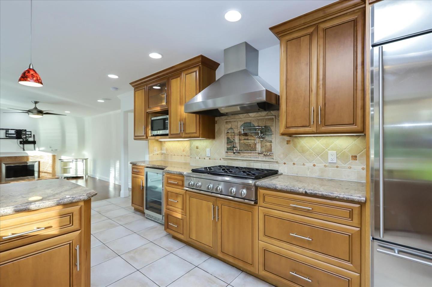 Detail Gallery Image 12 of 44 For 249 Purple Glen Dr, San Jose,  CA 95119 - 5 Beds | 3 Baths