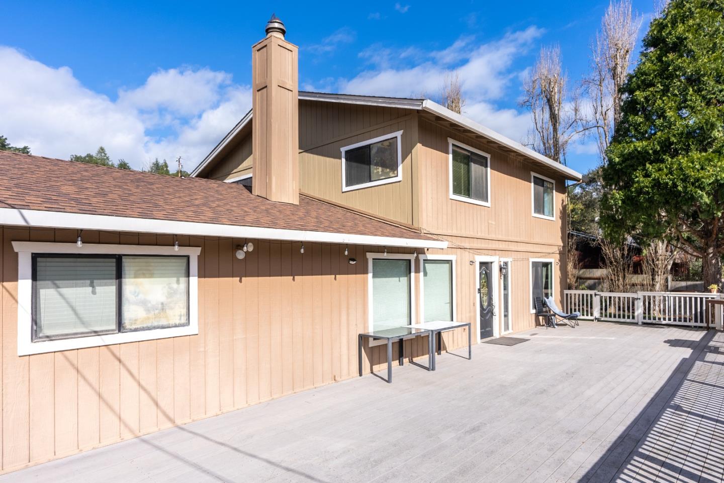 Detail Gallery Image 8 of 30 For 390 Seely Ave, Aromas,  CA 95004 - 4 Beds | 3 Baths