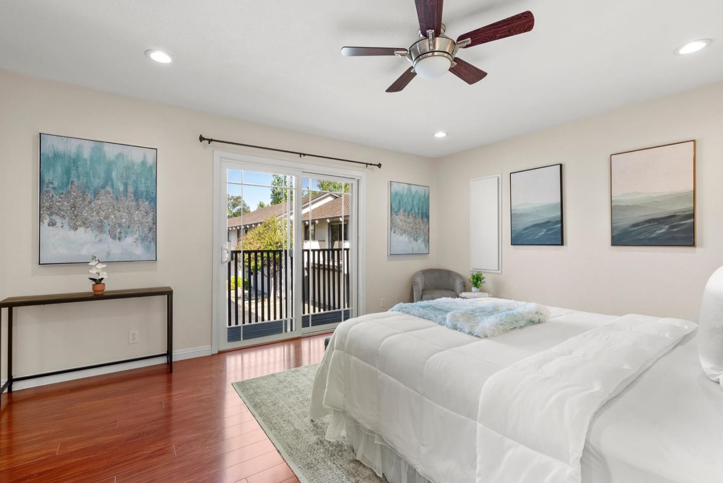 Detail Gallery Image 18 of 54 For 20032 Northcrest Sq, Cupertino,  CA 95014 - 3 Beds | 2 Baths