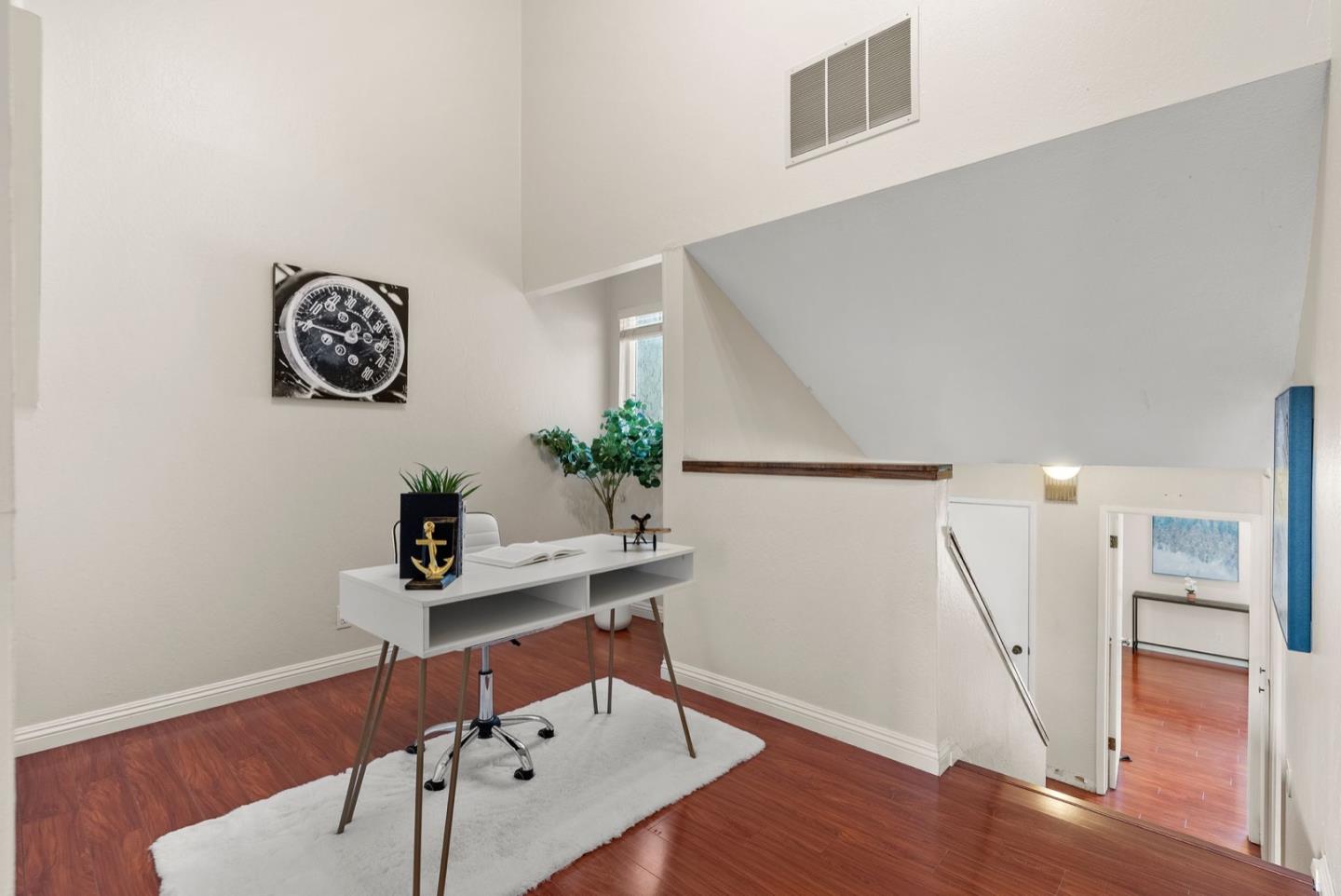 Detail Gallery Image 23 of 54 For 20032 Northcrest Sq, Cupertino,  CA 95014 - 3 Beds | 2 Baths