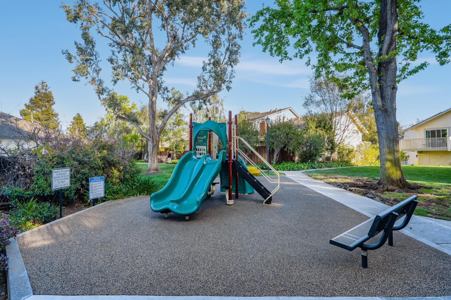 Detail Gallery Image 53 of 54 For 20032 Northcrest Sq, Cupertino,  CA 95014 - 3 Beds | 2 Baths