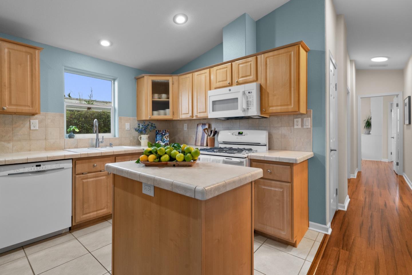 Detail Gallery Image 14 of 50 For 2395 Delaware Ave #135,  Santa Cruz,  CA 95060 - 2 Beds | 2 Baths