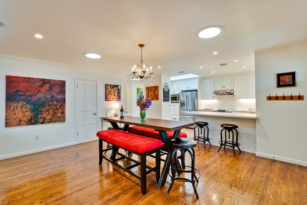 Detail Gallery Image 19 of 43 For 12714 Camrose Ave, Saratoga,  CA 95070 - 4 Beds | 2 Baths
