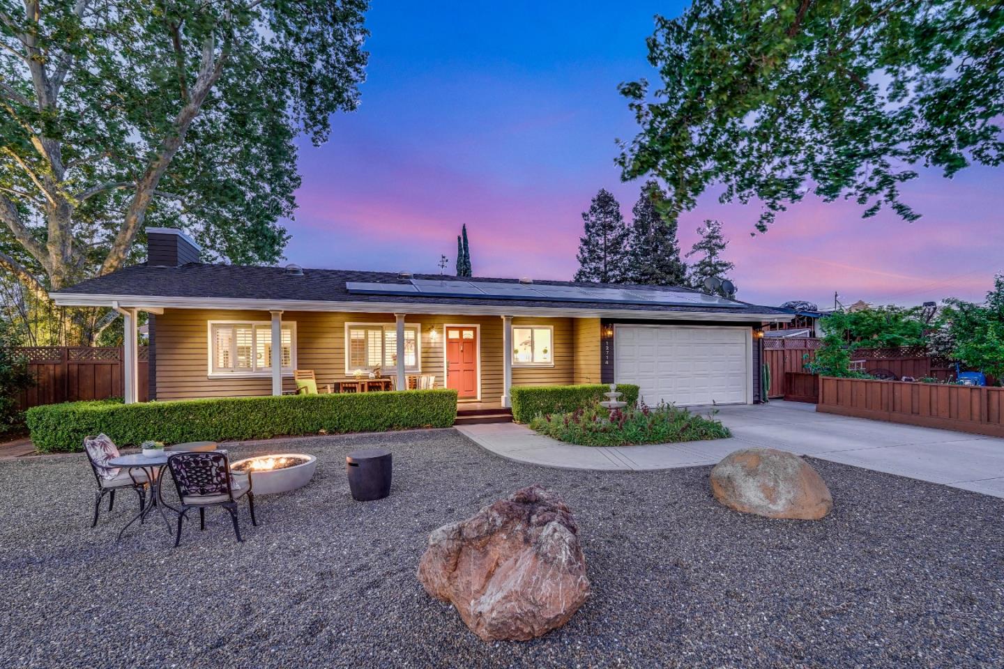 Detail Gallery Image 2 of 43 For 12714 Camrose Ave, Saratoga,  CA 95070 - 4 Beds | 2 Baths