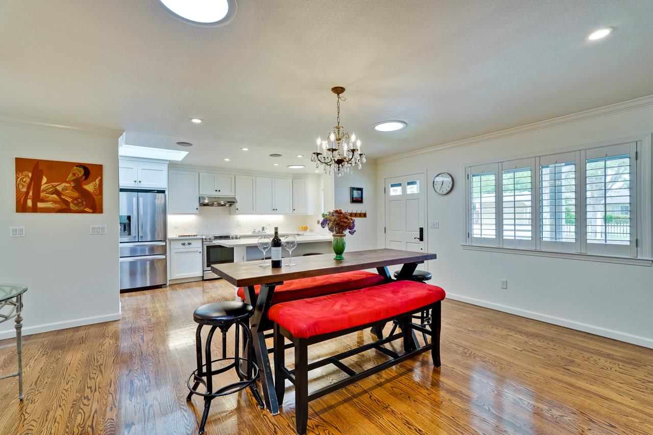 Detail Gallery Image 20 of 43 For 12714 Camrose Ave, Saratoga,  CA 95070 - 4 Beds | 2 Baths