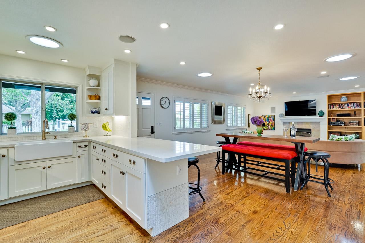Detail Gallery Image 21 of 43 For 12714 Camrose Ave, Saratoga,  CA 95070 - 4 Beds | 2 Baths