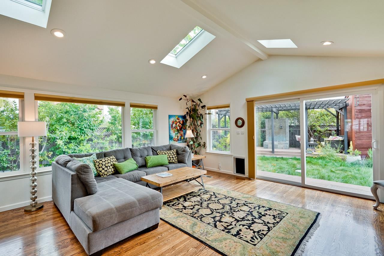 Detail Gallery Image 27 of 43 For 12714 Camrose Ave, Saratoga,  CA 95070 - 4 Beds | 2 Baths