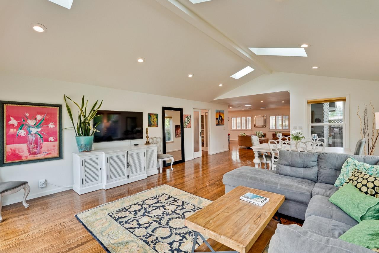 Detail Gallery Image 29 of 43 For 12714 Camrose Ave, Saratoga,  CA 95070 - 4 Beds | 2 Baths