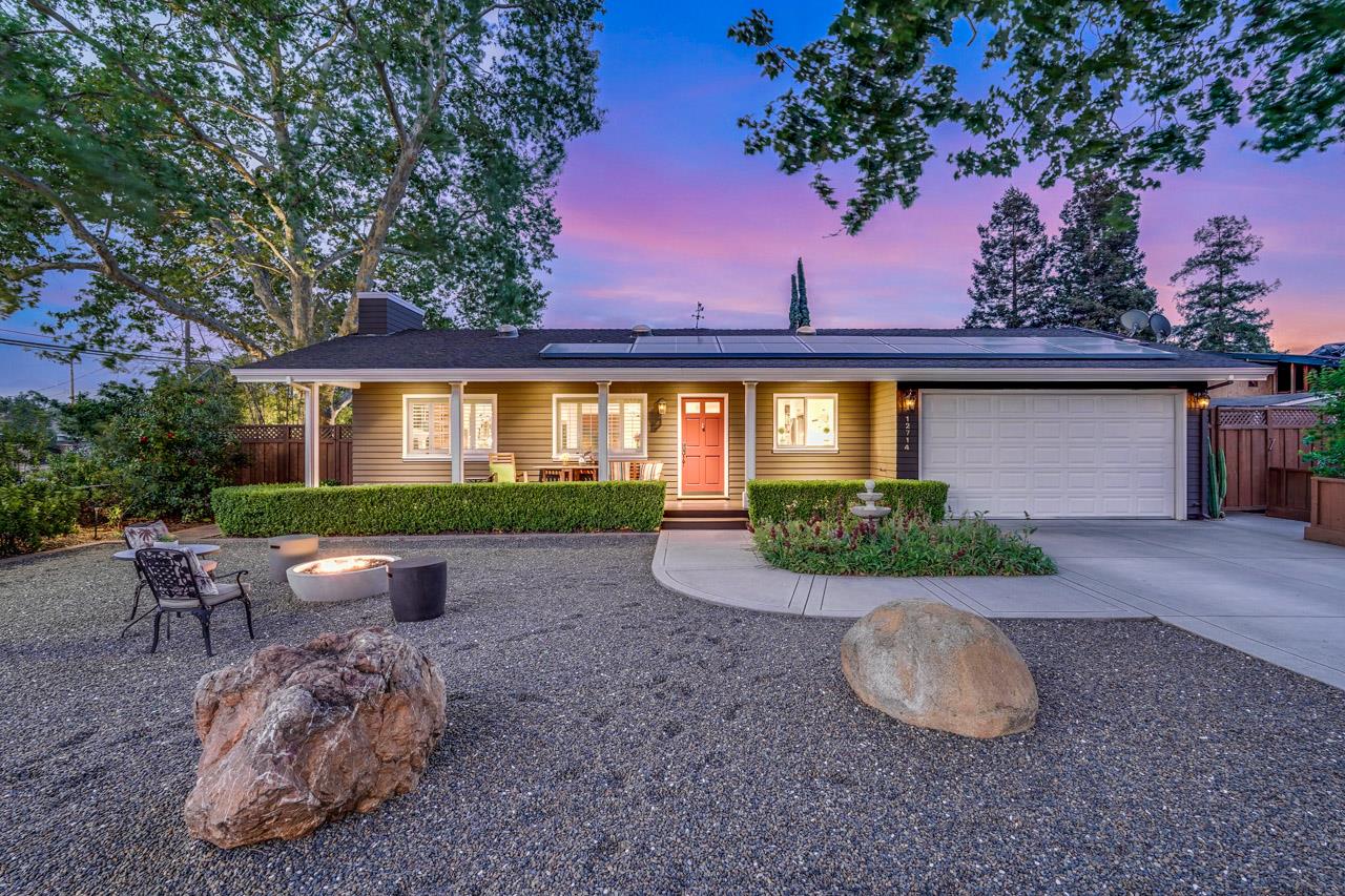 Detail Gallery Image 4 of 43 For 12714 Camrose Ave, Saratoga,  CA 95070 - 4 Beds | 2 Baths