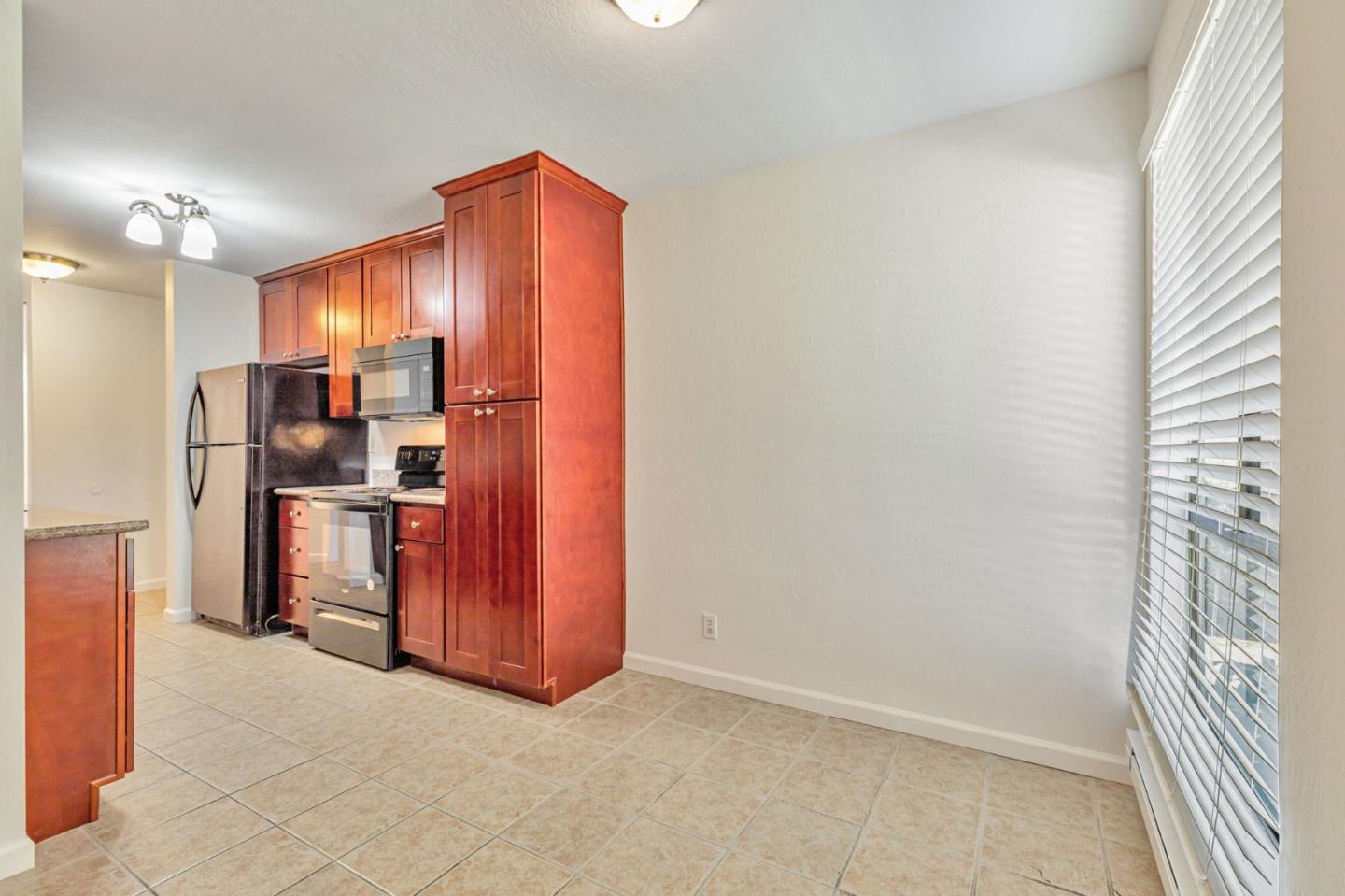 Detail Gallery Image 17 of 34 For 8155 Westwood Dr #13,  Gilroy,  CA 95020 - 1 Beds | 1 Baths