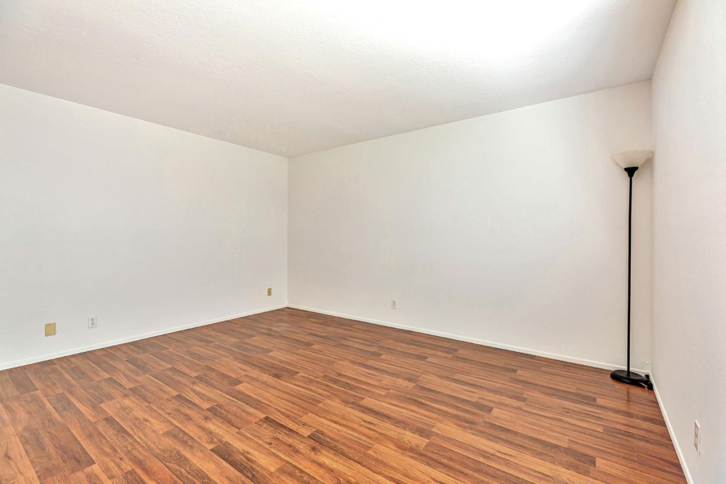 Detail Gallery Image 21 of 34 For 8155 Westwood Dr #13,  Gilroy,  CA 95020 - 1 Beds | 1 Baths
