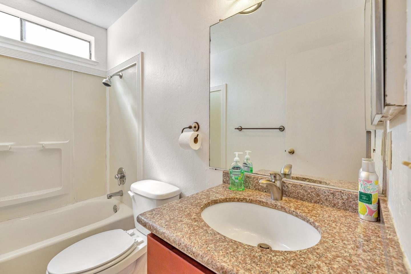 Detail Gallery Image 23 of 34 For 8155 Westwood Dr #13,  Gilroy,  CA 95020 - 1 Beds | 1 Baths
