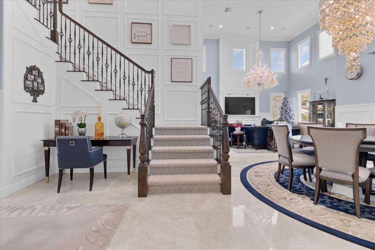 Detail Gallery Image 22 of 64 For 18665 Corte Paterna, Morgan Hill,  CA 95037 - 5 Beds | 5/1 Baths