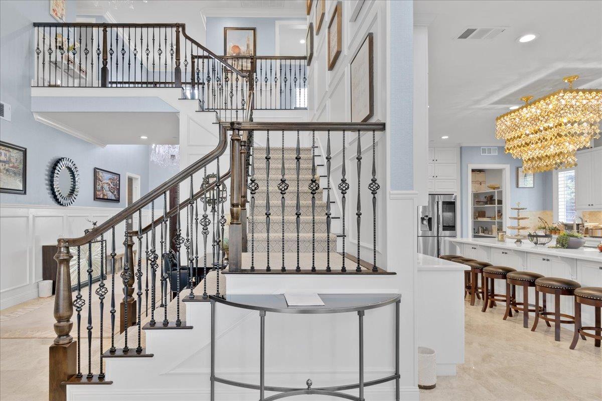 Detail Gallery Image 23 of 64 For 18665 Corte Paterna, Morgan Hill,  CA 95037 - 5 Beds | 5/1 Baths