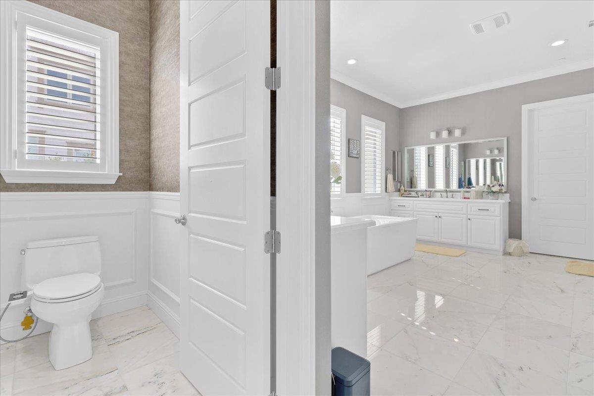 Detail Gallery Image 38 of 64 For 18665 Corte Paterna, Morgan Hill,  CA 95037 - 5 Beds | 5/1 Baths