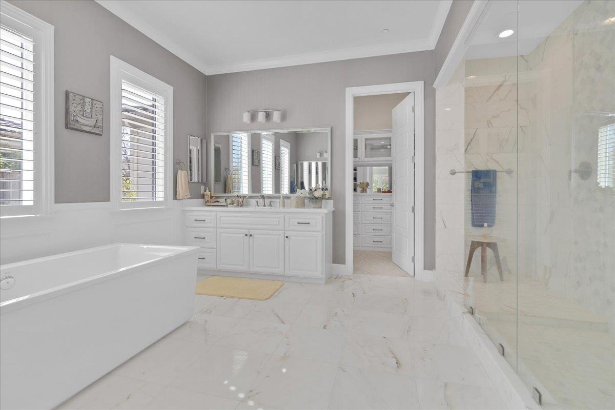 Detail Gallery Image 39 of 64 For 18665 Corte Paterna, Morgan Hill,  CA 95037 - 5 Beds | 5/1 Baths