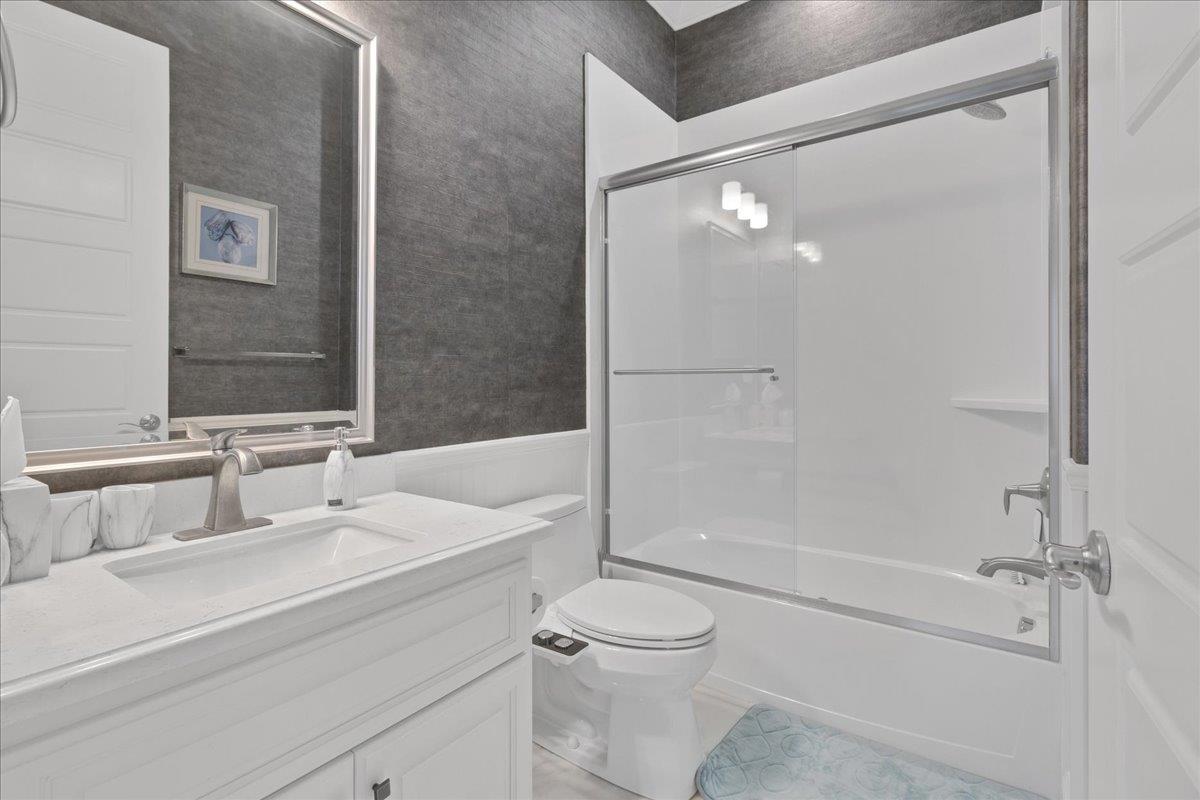 Detail Gallery Image 48 of 64 For 18665 Corte Paterna, Morgan Hill,  CA 95037 - 5 Beds | 5/1 Baths