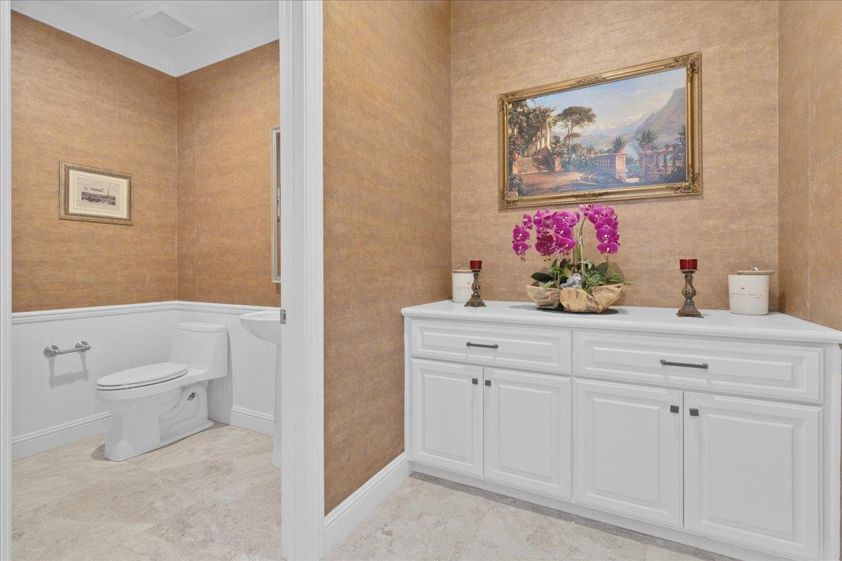 Detail Gallery Image 49 of 64 For 18665 Corte Paterna, Morgan Hill,  CA 95037 - 5 Beds | 5/1 Baths