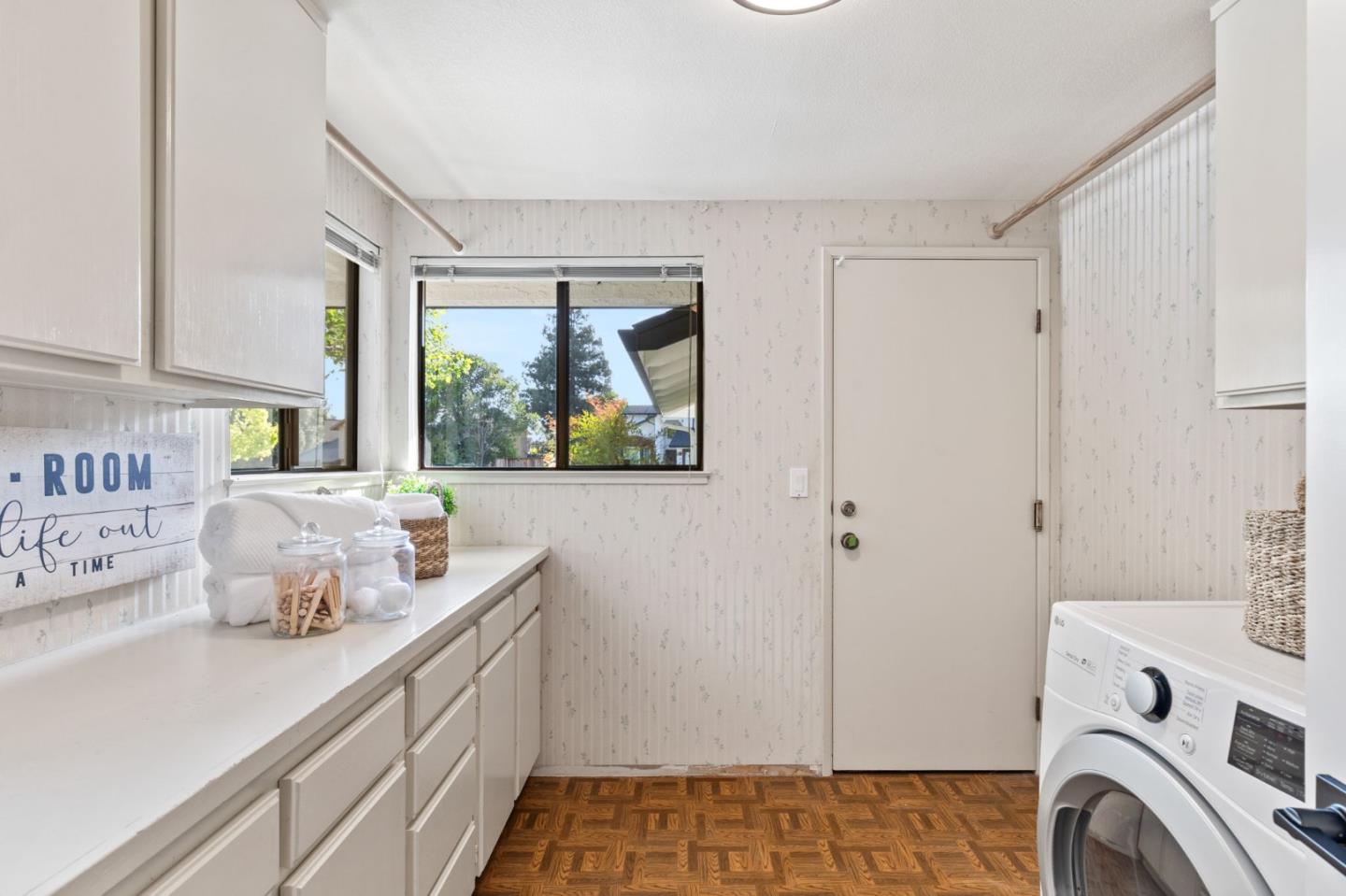 Detail Gallery Image 20 of 38 For 2236 N Park Victoria Dr, Milpitas,  CA 95035 - 4 Beds | 3 Baths