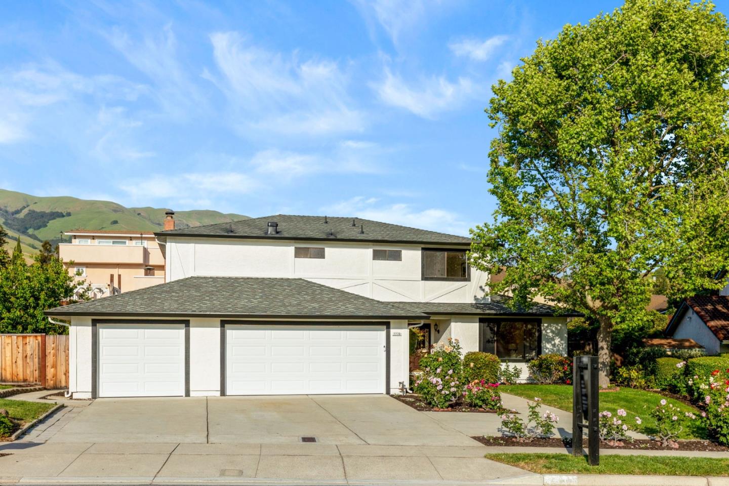 Detail Gallery Image 3 of 38 For 2236 N Park Victoria Dr, Milpitas,  CA 95035 - 4 Beds | 3 Baths
