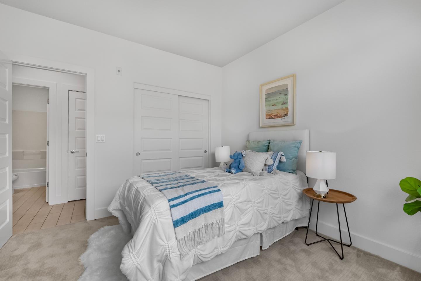 Detail Gallery Image 19 of 49 For 2412 Stearman Ct #6,  San Jose,  CA 95132 - 3 Beds | 2 Baths