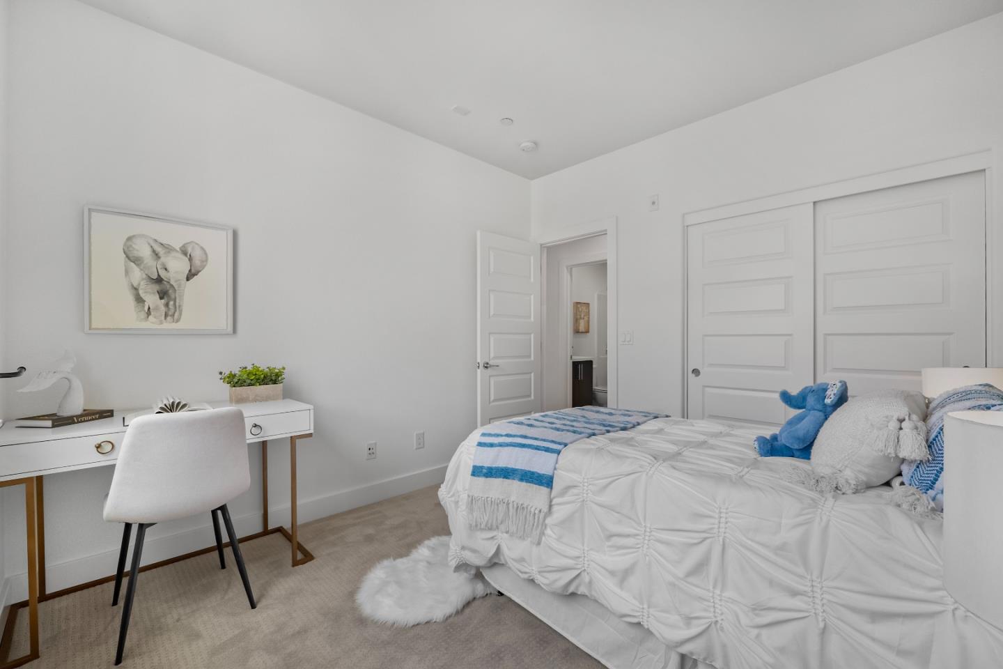 Detail Gallery Image 20 of 49 For 2412 Stearman Ct #6,  San Jose,  CA 95132 - 3 Beds | 2 Baths
