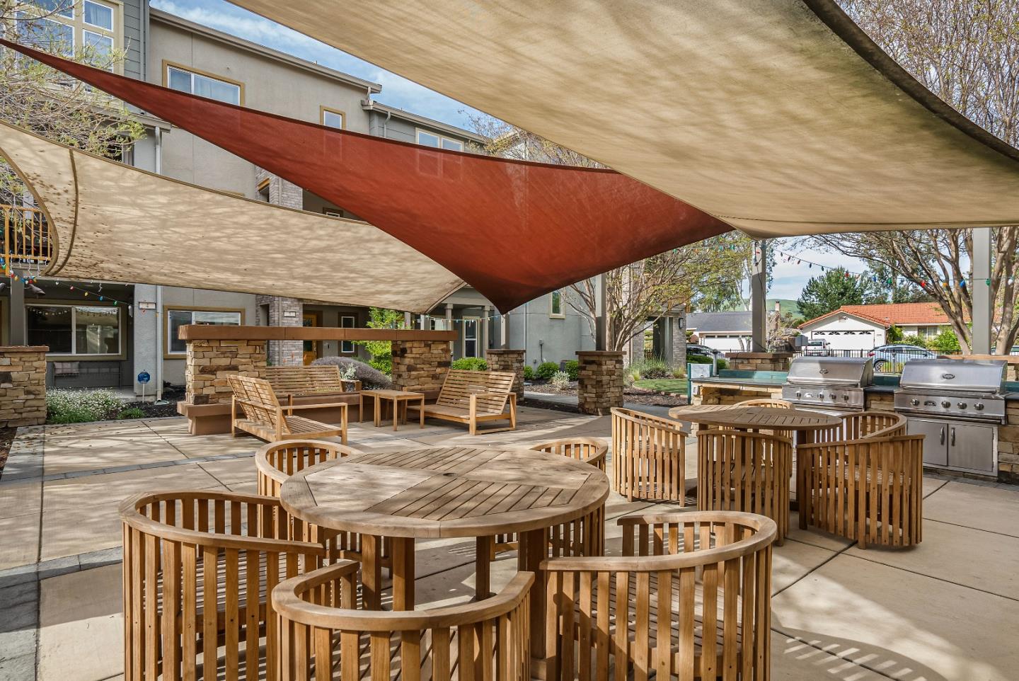Detail Gallery Image 37 of 49 For 2412 Stearman Ct #6,  San Jose,  CA 95132 - 3 Beds | 2 Baths