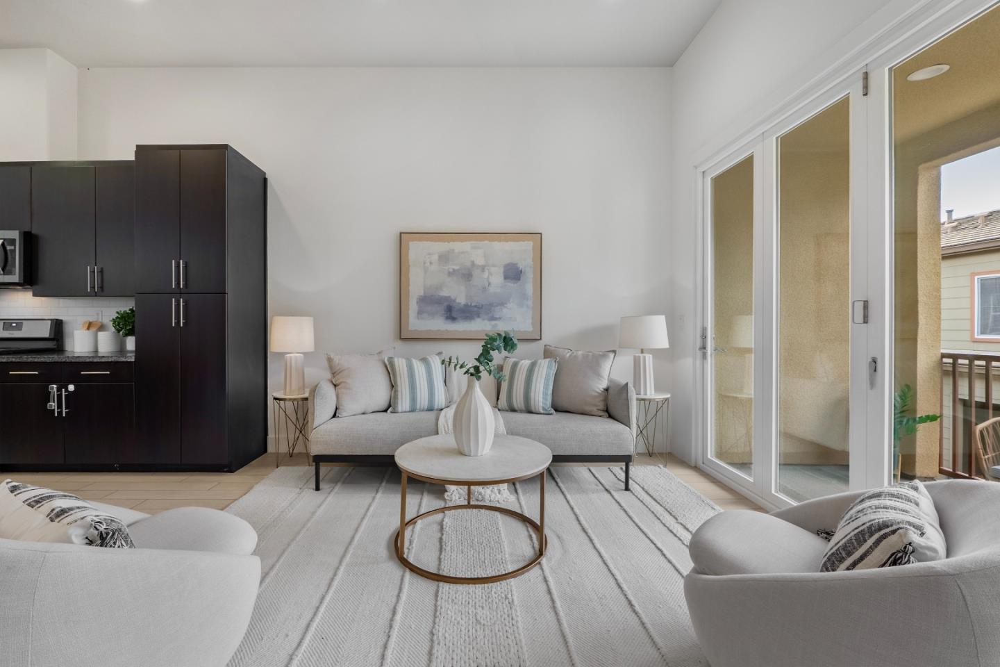 Detail Gallery Image 6 of 49 For 2412 Stearman Ct #6,  San Jose,  CA 95132 - 3 Beds | 2 Baths