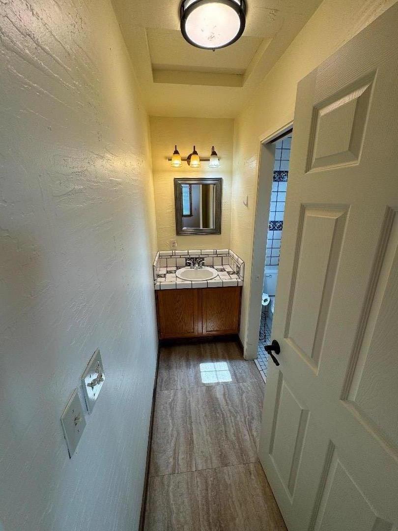 Detail Gallery Image 11 of 32 For 36176 Mile End Rd, Soledad,  CA 93960 - 3 Beds | 2 Baths