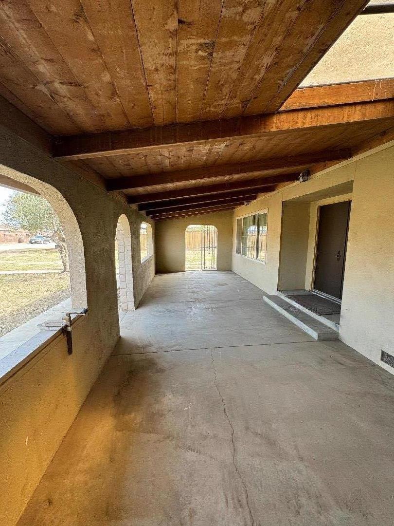 Detail Gallery Image 2 of 32 For 36176 Mile End Rd, Soledad,  CA 93960 - 3 Beds | 2 Baths