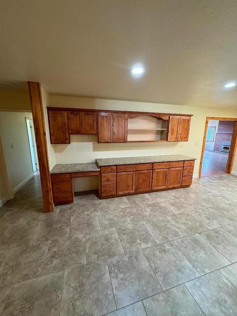 Detail Gallery Image 8 of 32 For 36176 Mile End Rd, Soledad,  CA 93960 - 3 Beds | 2 Baths