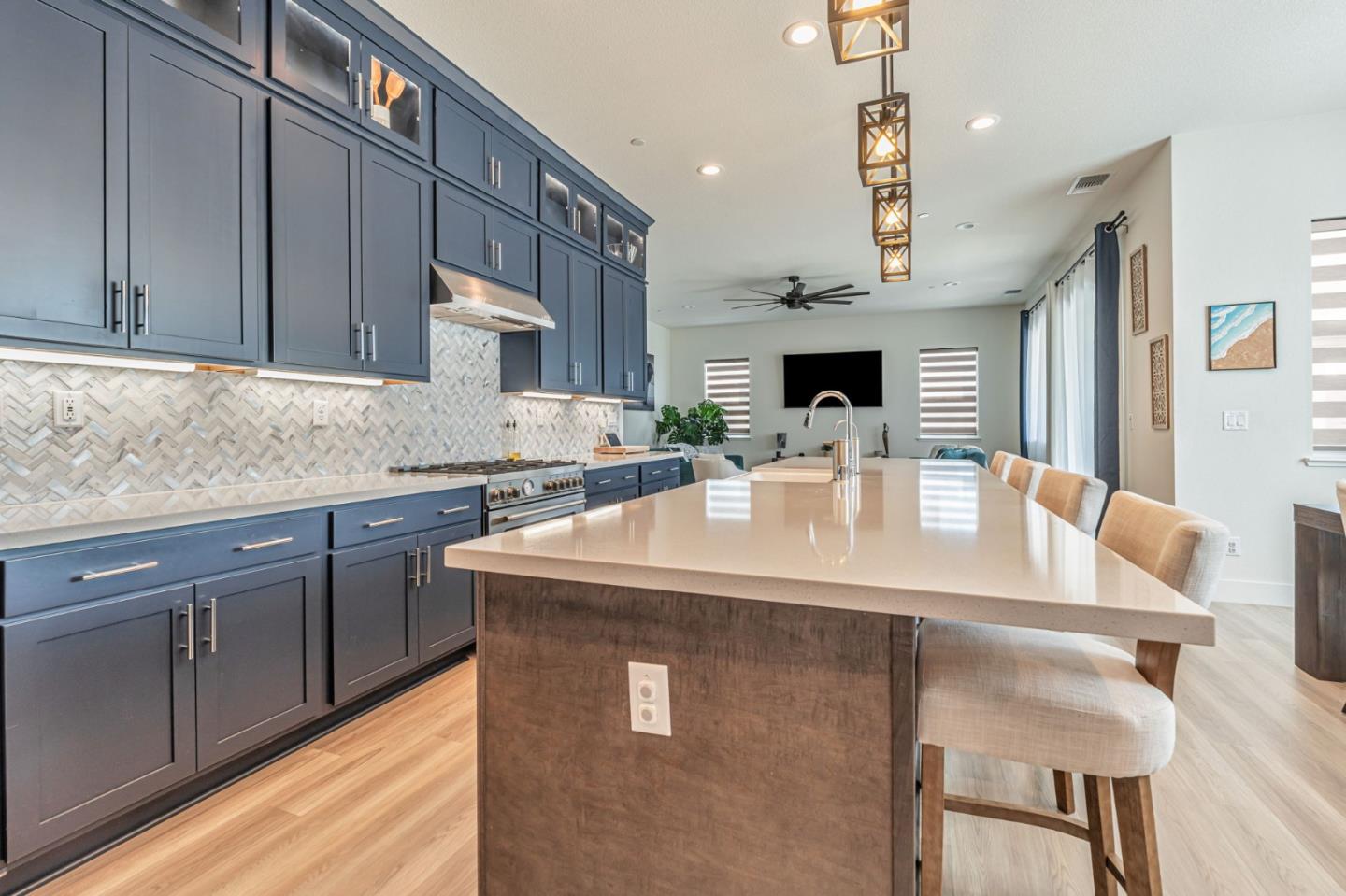Detail Gallery Image 11 of 59 For 3188 Jake St, Tracy,  CA 95377 - 4 Beds | 3/1 Baths