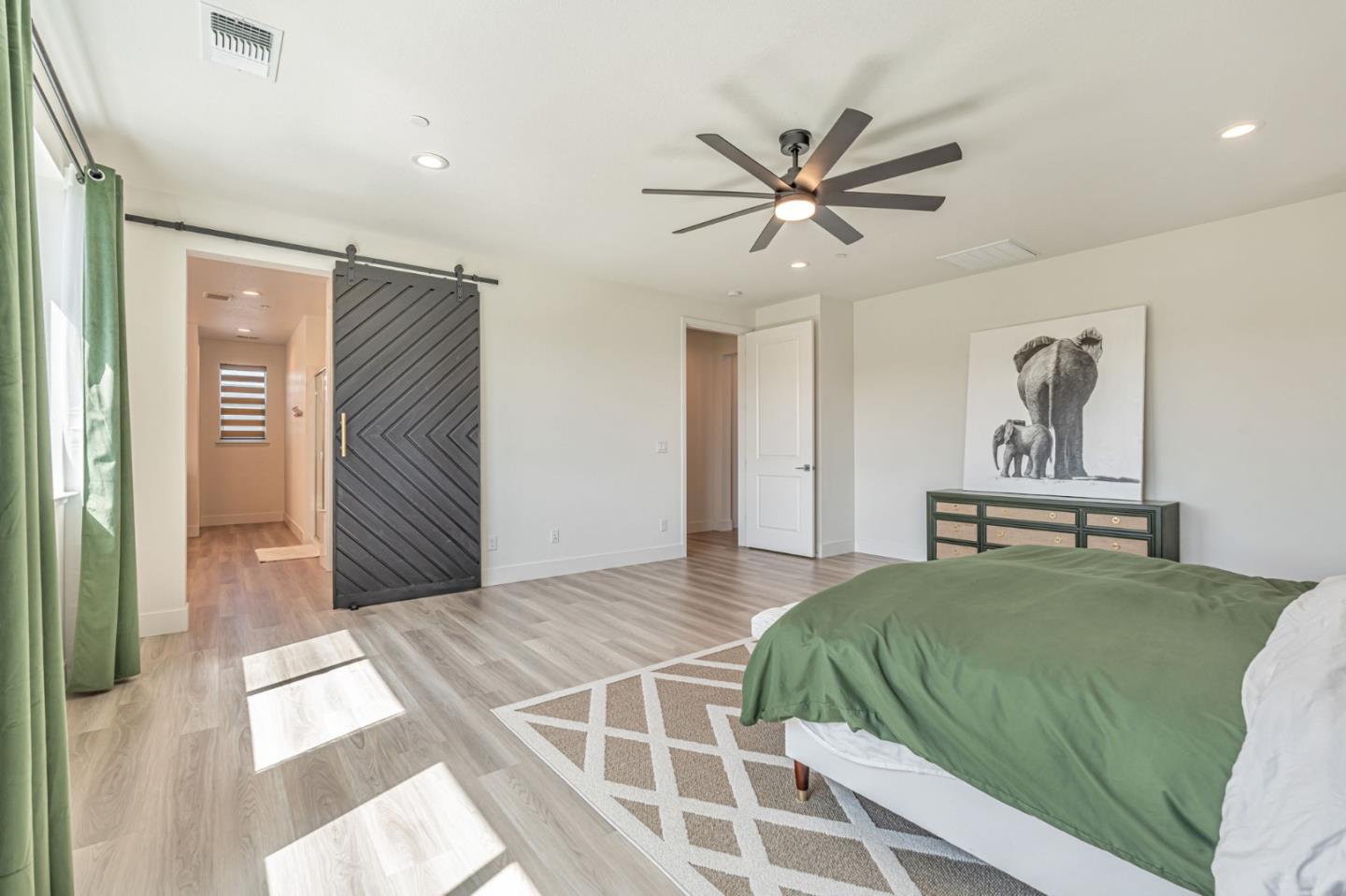 Detail Gallery Image 24 of 59 For 3188 Jake St, Tracy,  CA 95377 - 4 Beds | 3/1 Baths