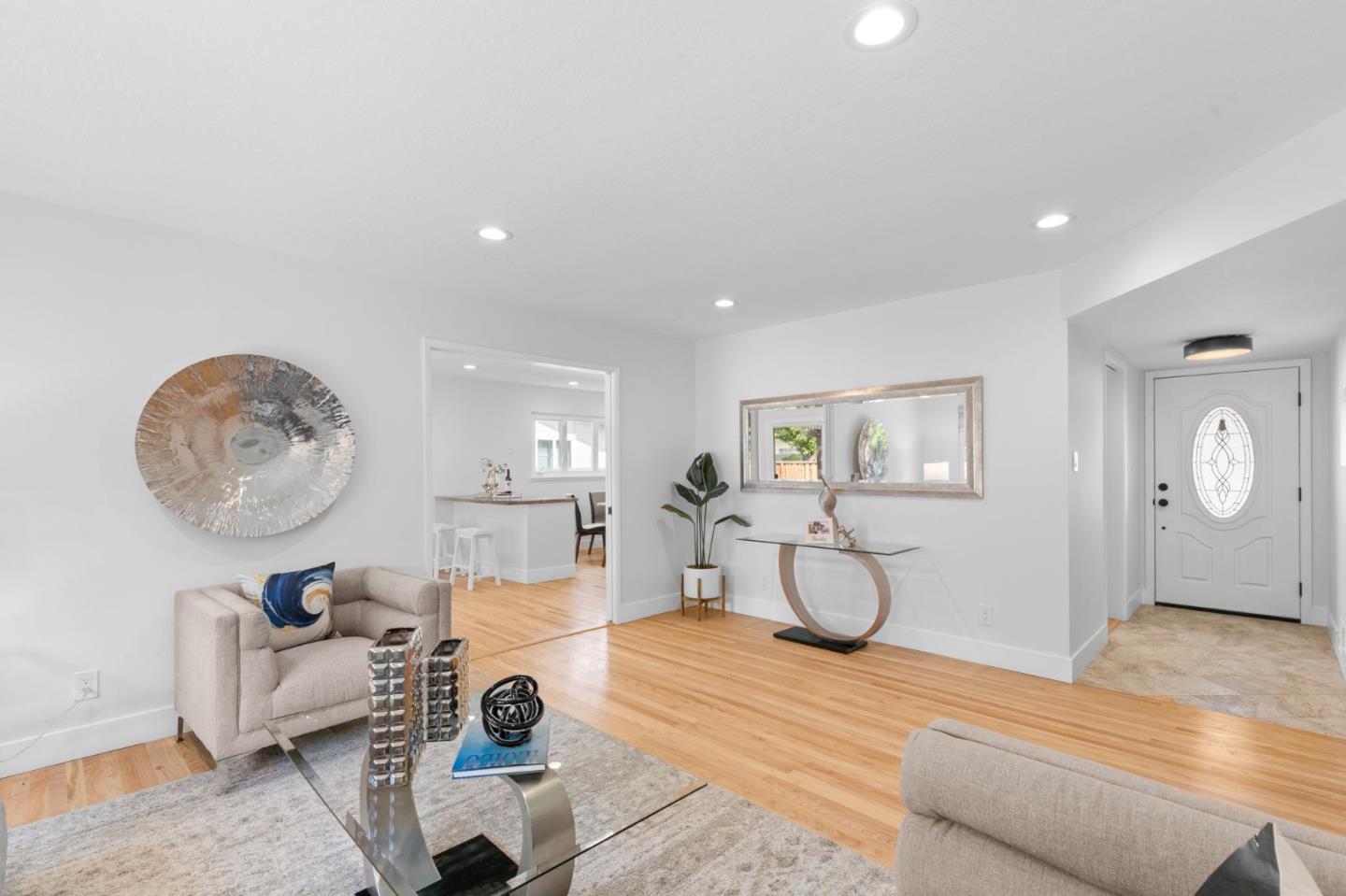 Detail Gallery Image 19 of 29 For 2357 Valencia Ct, San Jose,  CA 95125 - 4 Beds | 2/1 Baths