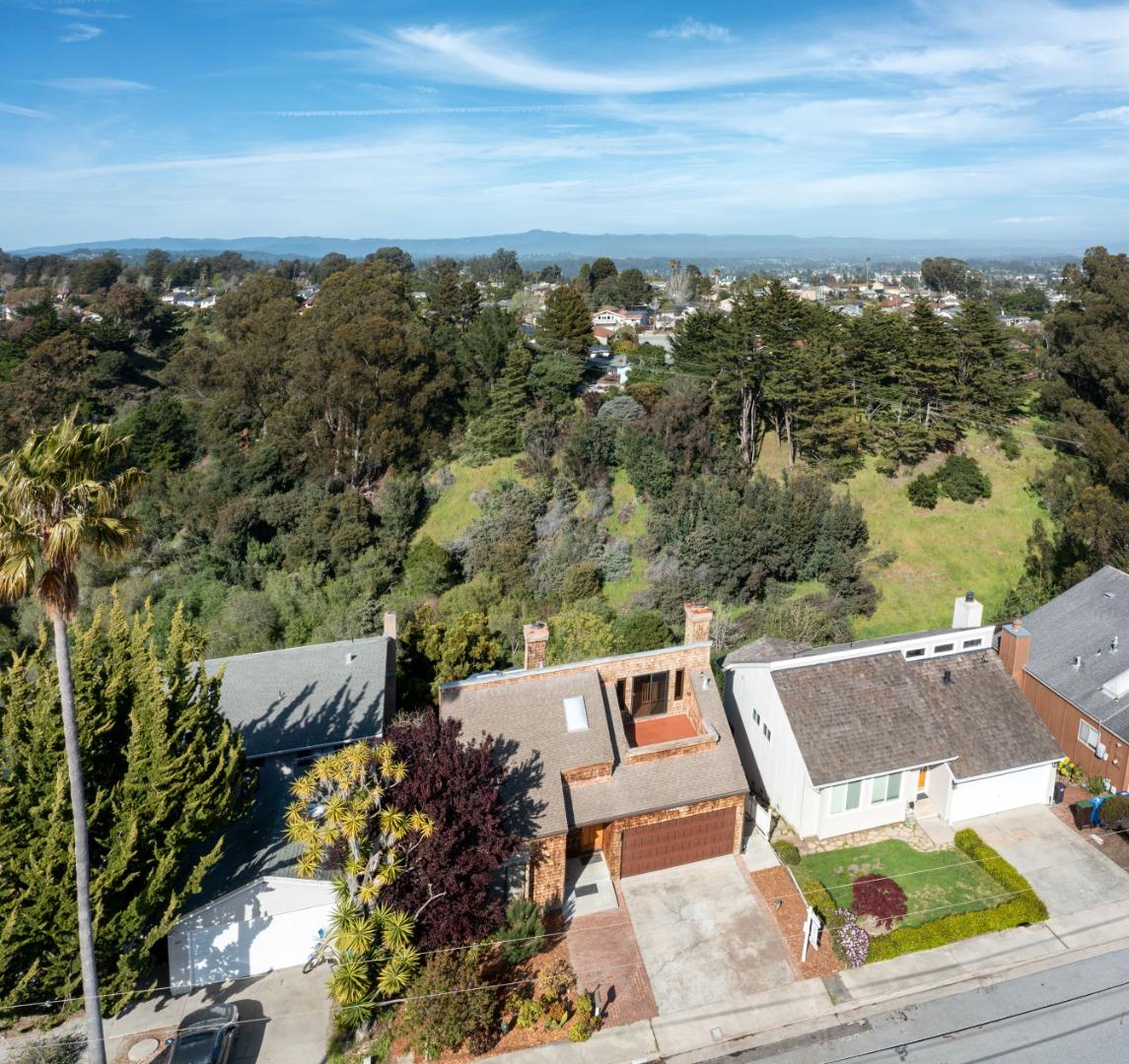 Detail Gallery Image 35 of 40 For 120 Alamo Ave, Santa Cruz,  CA 95060 - 3 Beds | 2 Baths