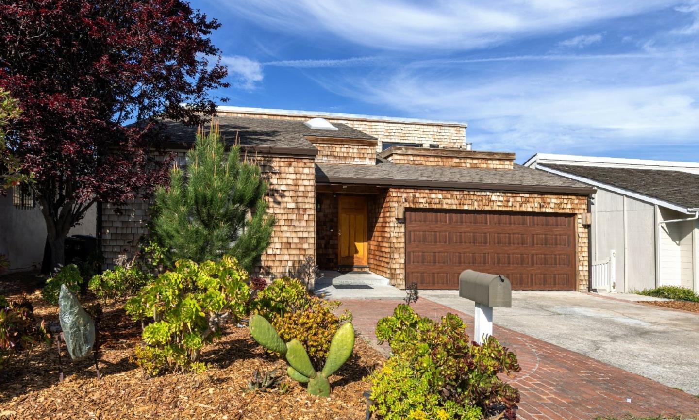 Detail Gallery Image 4 of 40 For 120 Alamo Ave, Santa Cruz,  CA 95060 - 3 Beds | 2 Baths