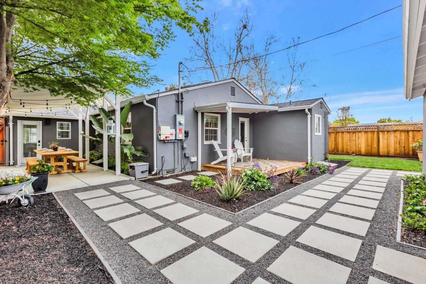 Detail Gallery Image 43 of 65 For 1450 Darlene Ave, San Jose,  CA 95125 - 3 Beds | 2 Baths
